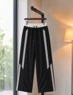 trackpant baggy joggers in black